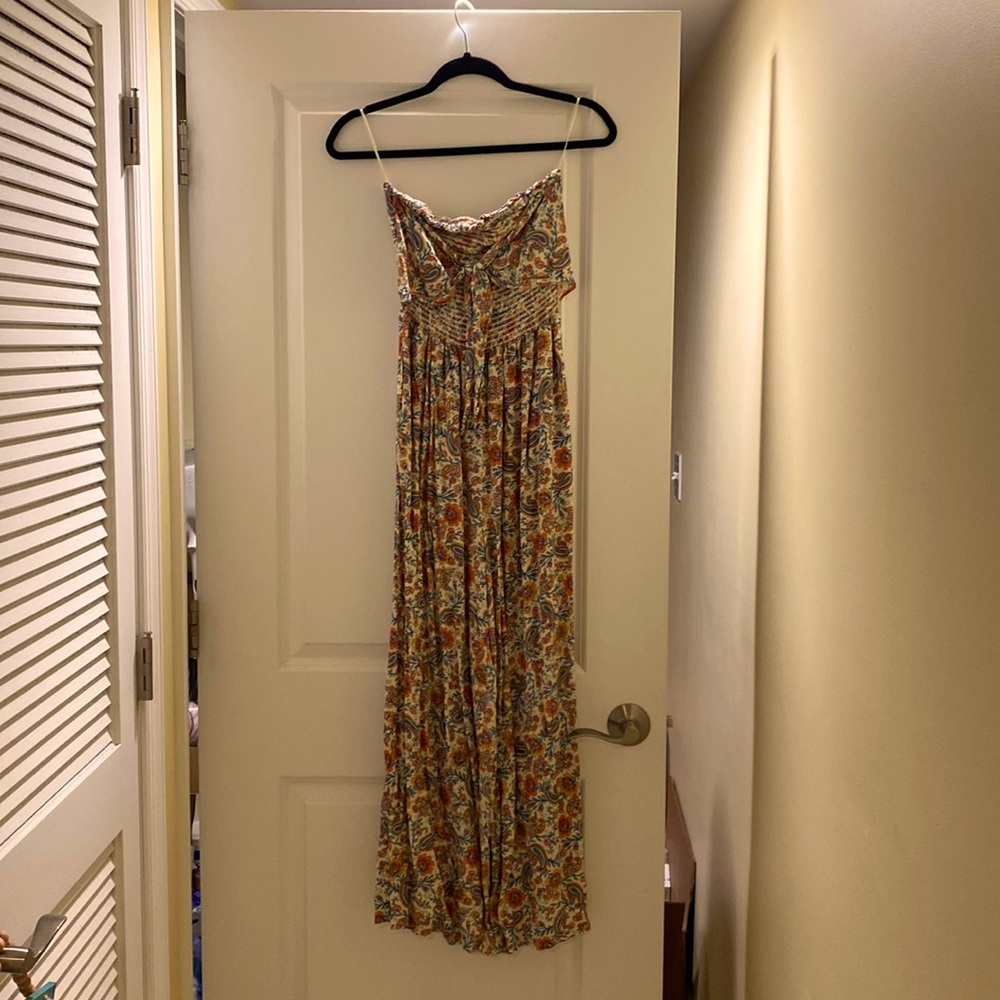 Strapless floral romper. PATRONS OF PEACE. WOMENS SIZE S